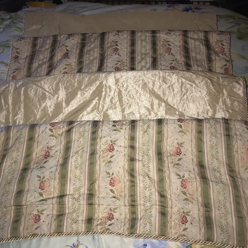 4 HUGE 1980’s Pillow Shams